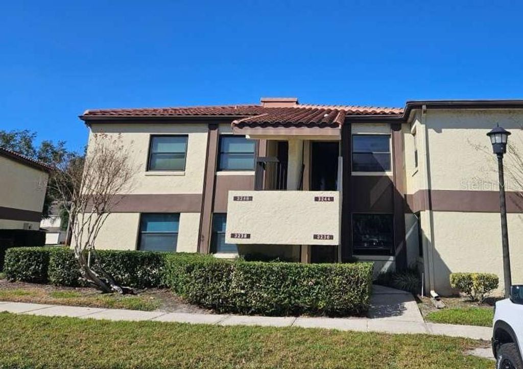 3244 CANDLE RIDGE COURT 202, Orlando, FL 32822