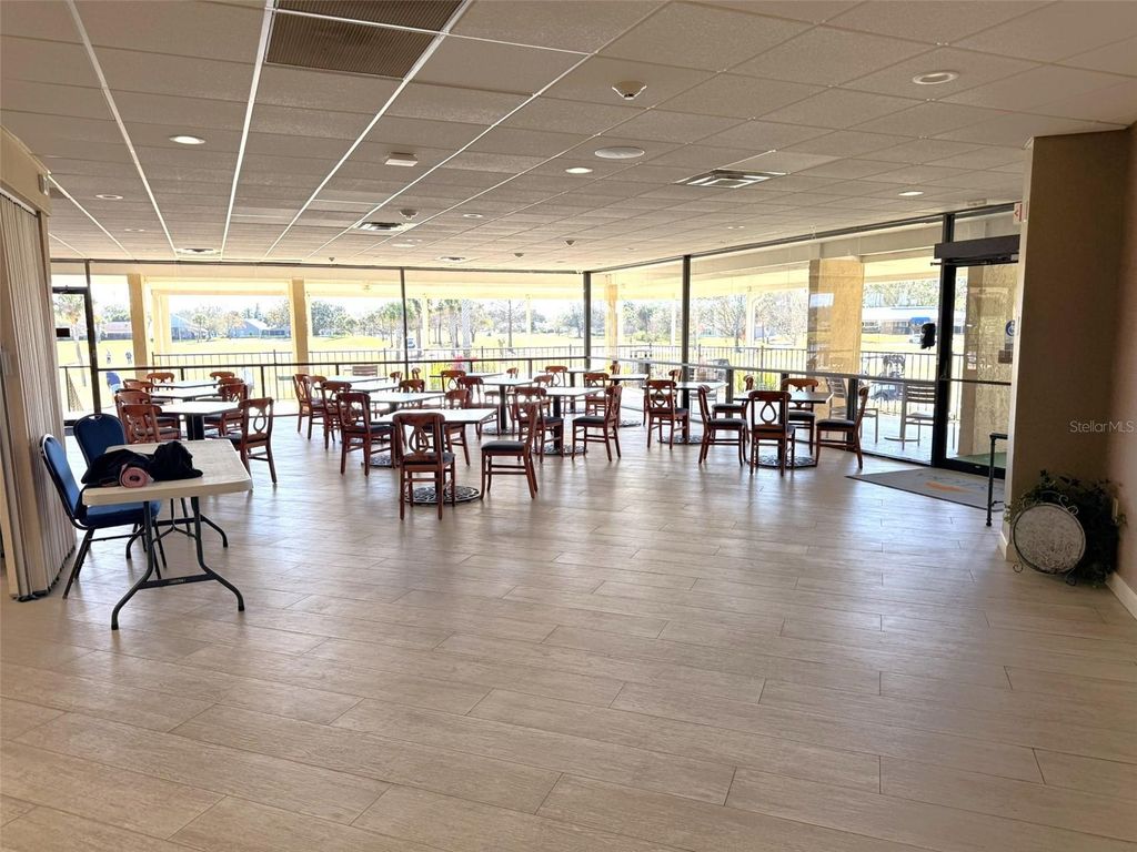 Image 22 of property listing at 3244 CANDLE RIDGE DRIVE 202, Orlando, FL 32822