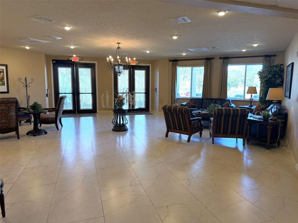 Image 28 of property listing at 3244 CANDLE RIDGE DRIVE 202, Orlando, FL 32822