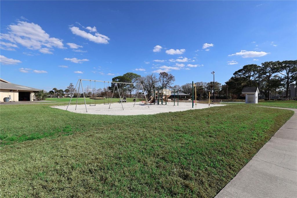 Image 47 of property listing at 3244 CANDLE RIDGE DRIVE 202, Orlando, FL 32822