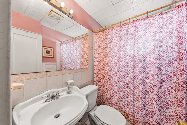 2410 S Franklin Street, Dallas, TX 75233