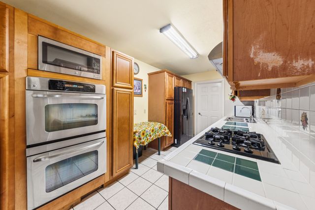 2410 S Franklin Street, Dallas, TX 75233