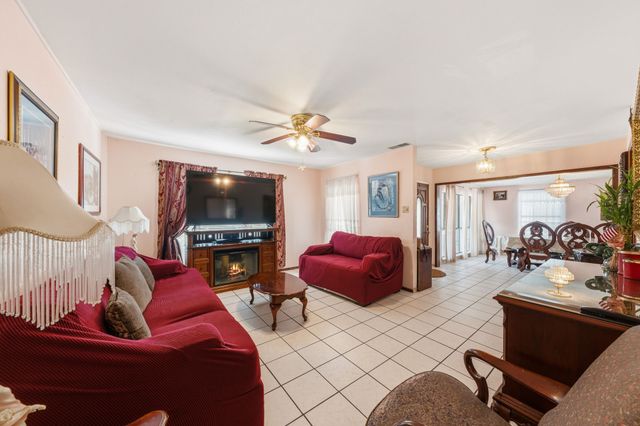 2410 S Franklin Street, Dallas, TX 75233