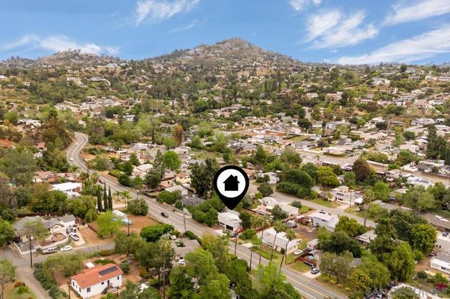 4065 Bancroft Dr, La Mesa, CA 91941
