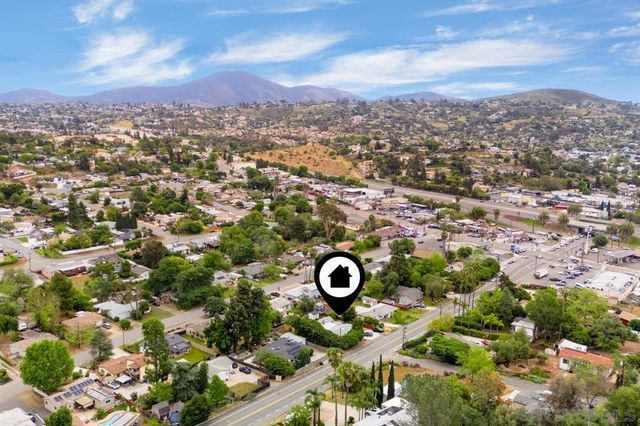 4065 Bancroft Dr, La Mesa, CA 91941