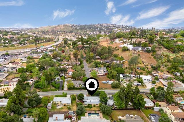 4065 Bancroft Dr, La Mesa, CA 91941
