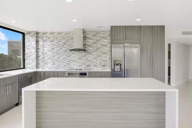 1500 Presidential Way 404, West Palm Beach, FL 33401