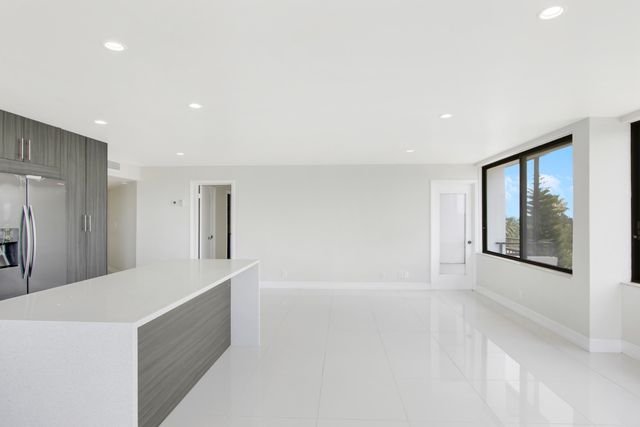 1500 Presidential Way 404, West Palm Beach, FL 33401