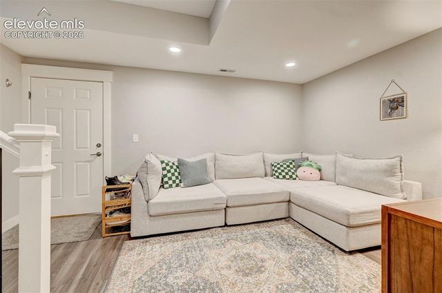 5930 Eagle Glen View 101, Colorado Springs, CO 80919