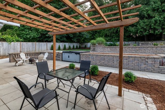13716 59th Avenue SE, Everett, WA 98208