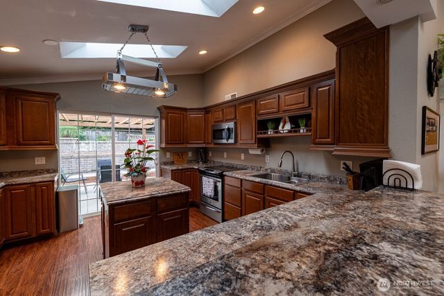 13716 59th Avenue SE, Everett, WA 98208