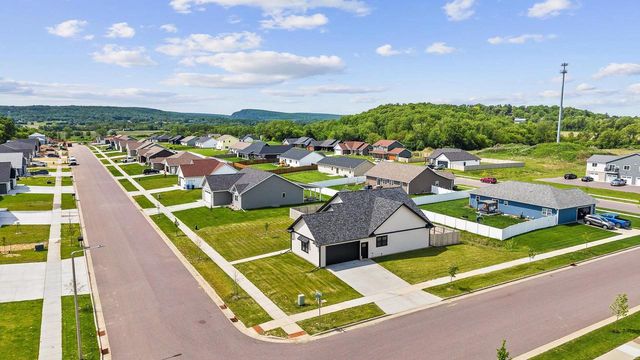 721 Roosevelt Street, Baraboo, WI 53913