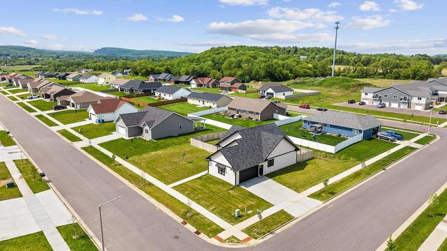 721 Roosevelt Street, Baraboo, WI 53913