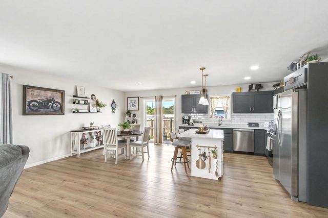 721 Roosevelt Street, Baraboo, WI 53913