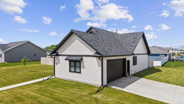 721 Roosevelt Street, Baraboo, WI 53913