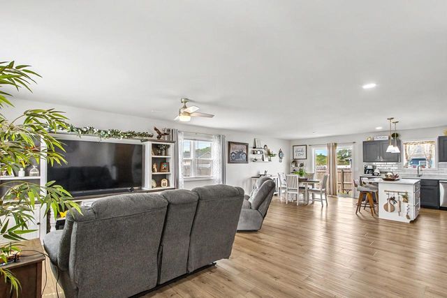 721 Roosevelt Street, Baraboo, WI 53913