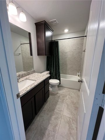 1504 McKinney Court, Brenham, TX 77833