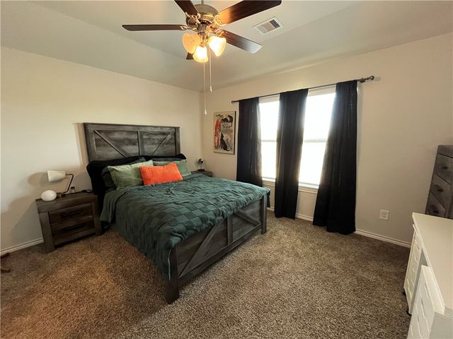 1504 McKinney Court, Brenham, TX 77833