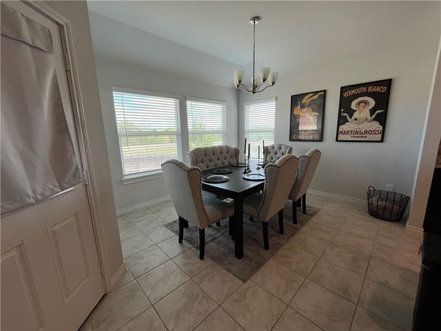 1504 McKinney Court, Brenham, TX 77833