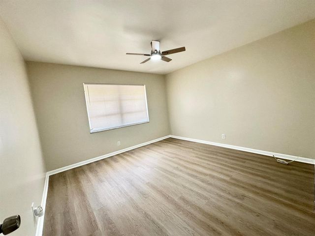728 Ridge Road 31, Lantana, FL 33462