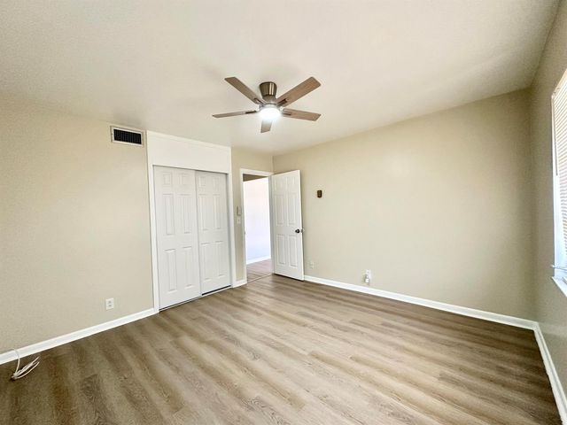 728 Ridge Road 31, Lantana, FL 33462