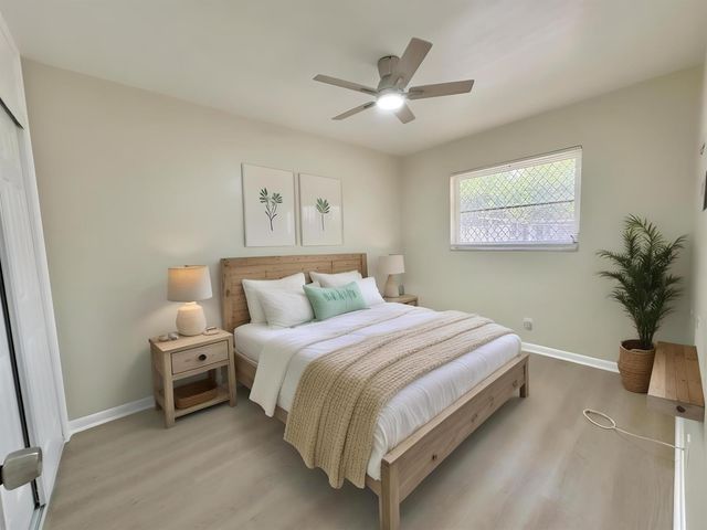 728 Ridge Road 31, Lantana, FL 33462