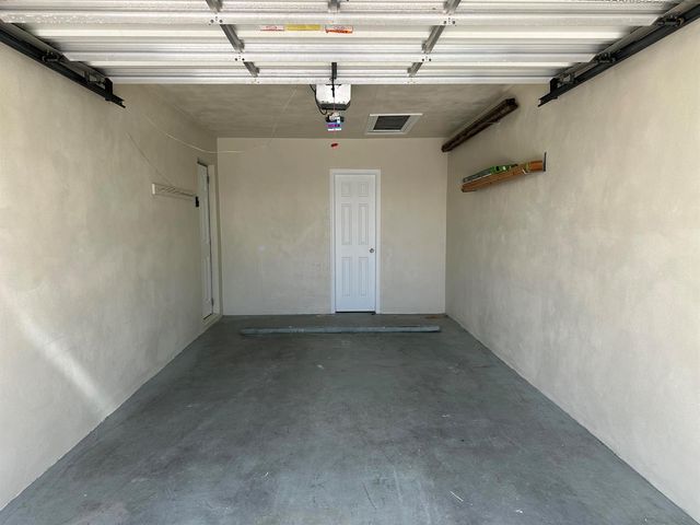 728 Ridge Road 31, Lantana, FL 33462
