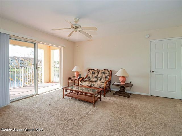 1640 N 42nd Circle 206, Vero Beach, FL 32967