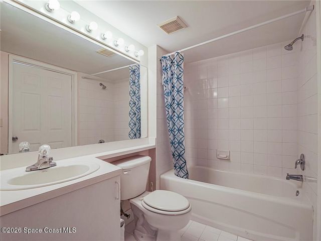 1640 N 42nd Circle 206, Vero Beach, FL 32967