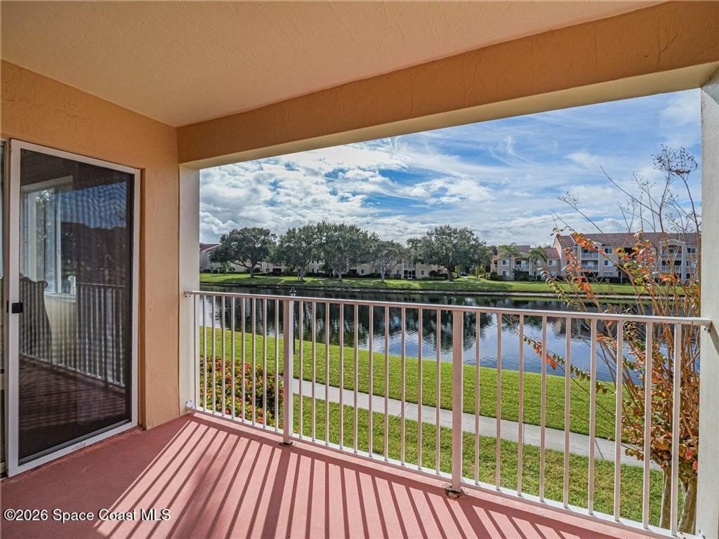 1640 N 42nd Circle 206, Vero Beach, FL 32967