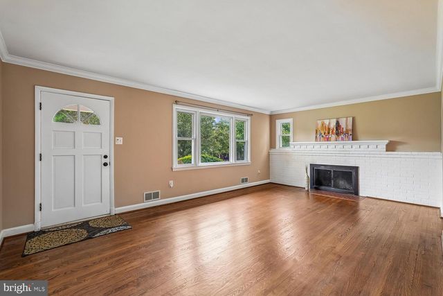 6251 WOODFAIR DR, Fairfax Station, VA 22039