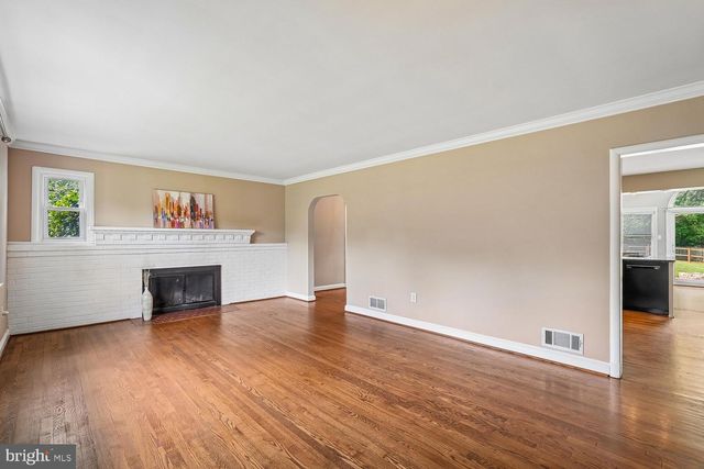 6251 WOODFAIR DR, Fairfax Station, VA 22039