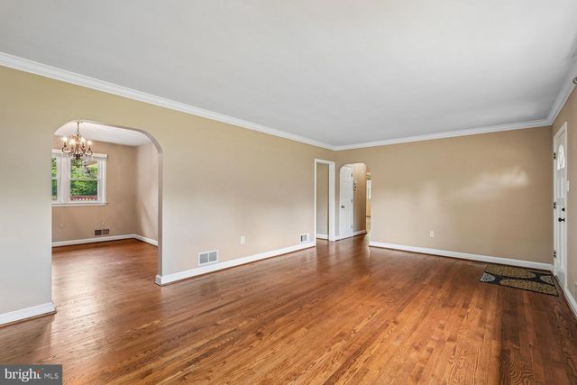 6251 WOODFAIR DR, Fairfax Station, VA 22039