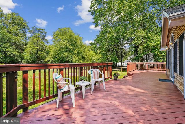 6251 WOODFAIR DR, Fairfax Station, VA 22039