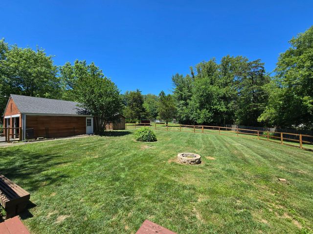 6251 WOODFAIR DR, Fairfax Station, VA 22039