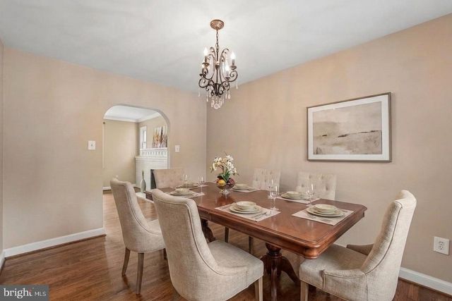 6251 WOODFAIR DR, Fairfax Station, VA 22039