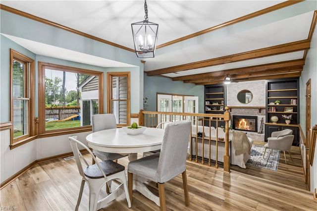 129 Stone Lake Court, Yorktown, VA 23693