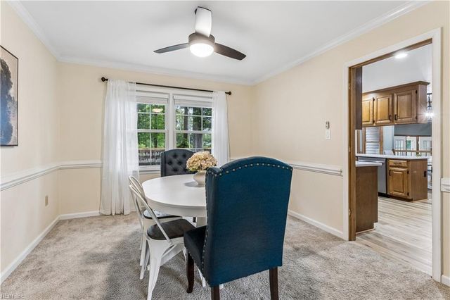 129 Stone Lake Court, Yorktown, VA 23693
