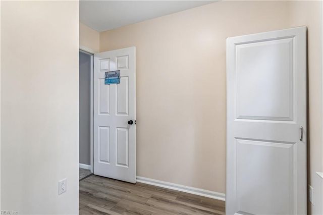 129 Stone Lake Court, Yorktown, VA 23693