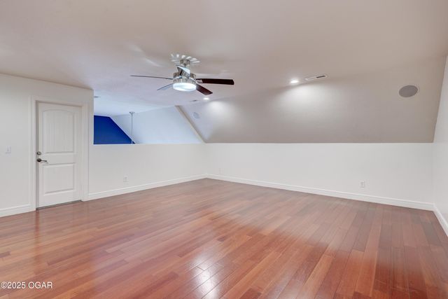 909 S Moffet Avenue, Joplin, MO 64801