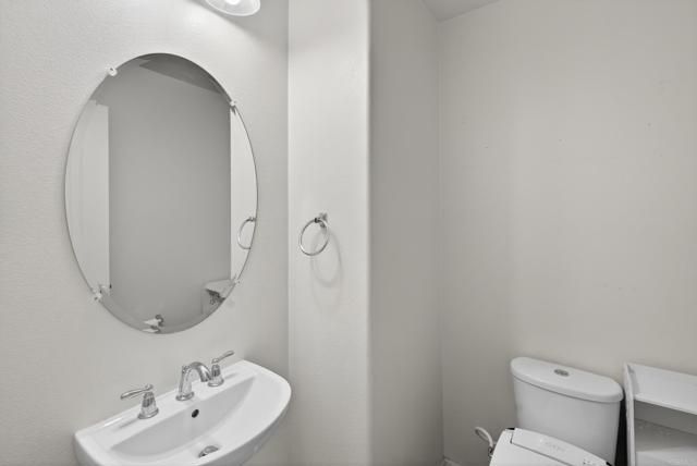 31554 Alicante Loop, Winchester, CA 92596