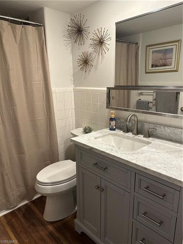 1300 Gulf Shore BLVD N 304, Naples, FL 34102