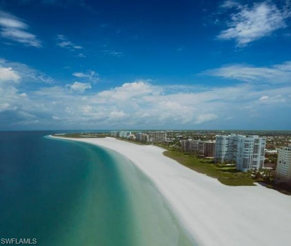 1300 Gulf Shore BLVD N 304, Naples, FL 34102