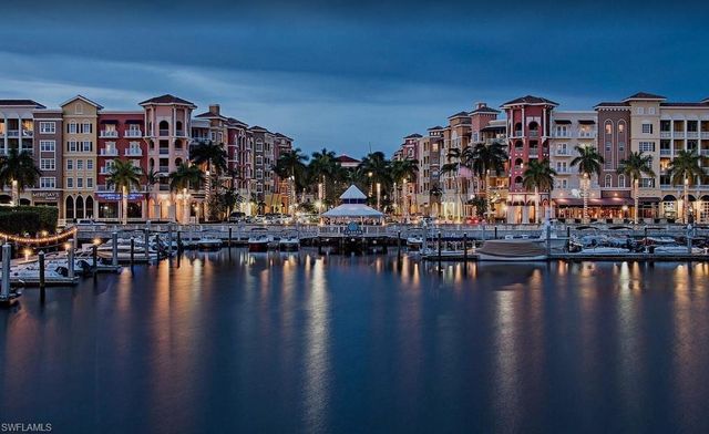 1300 Gulf Shore BLVD N 304, Naples, FL 34102
