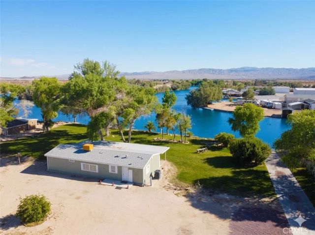 48197 Valley Center Road, Newberry Springs, CA 92365