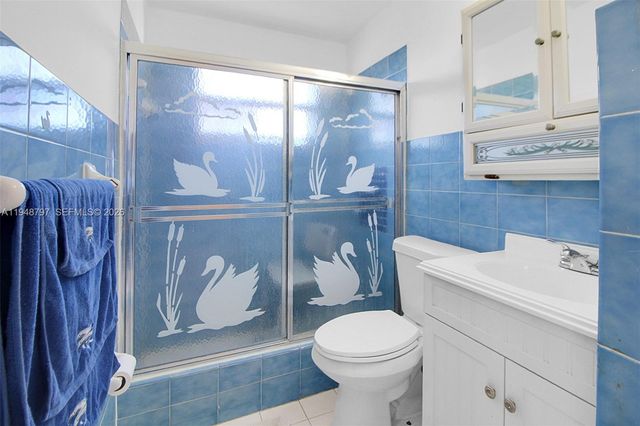 1311 SW 33rd Ter, Fort Lauderdale, FL 33312