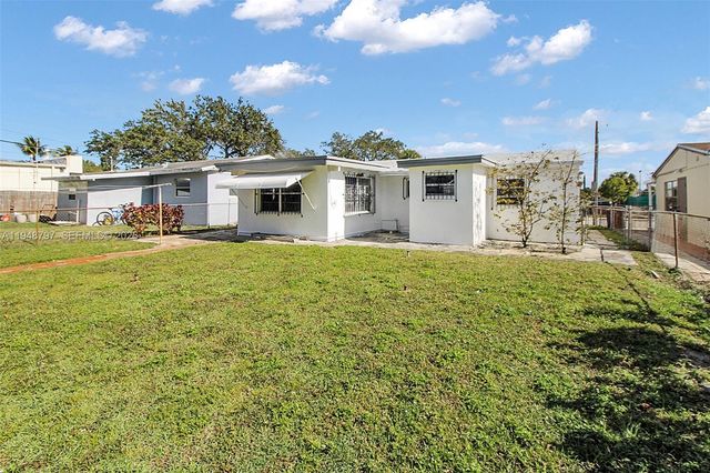 1311 SW 33rd Ter, Fort Lauderdale, FL 33312