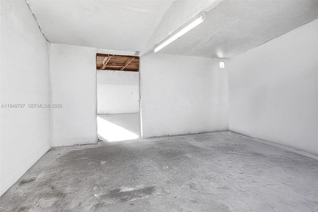 1311 SW 33rd Ter, Fort Lauderdale, FL 33312