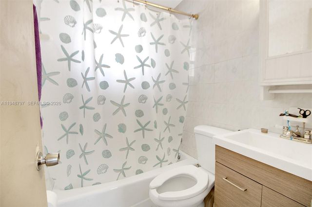 1311 SW 33rd Ter, Fort Lauderdale, FL 33312