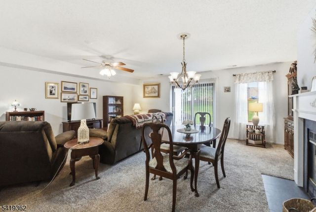 10 Betty Ct, Lebanon Boro, NJ 08833